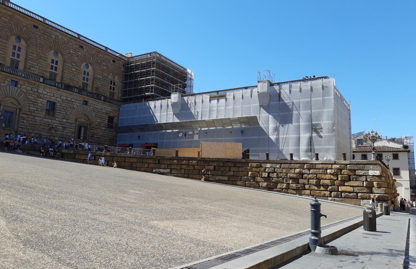 Rondò meridione, Palazzo Pitti