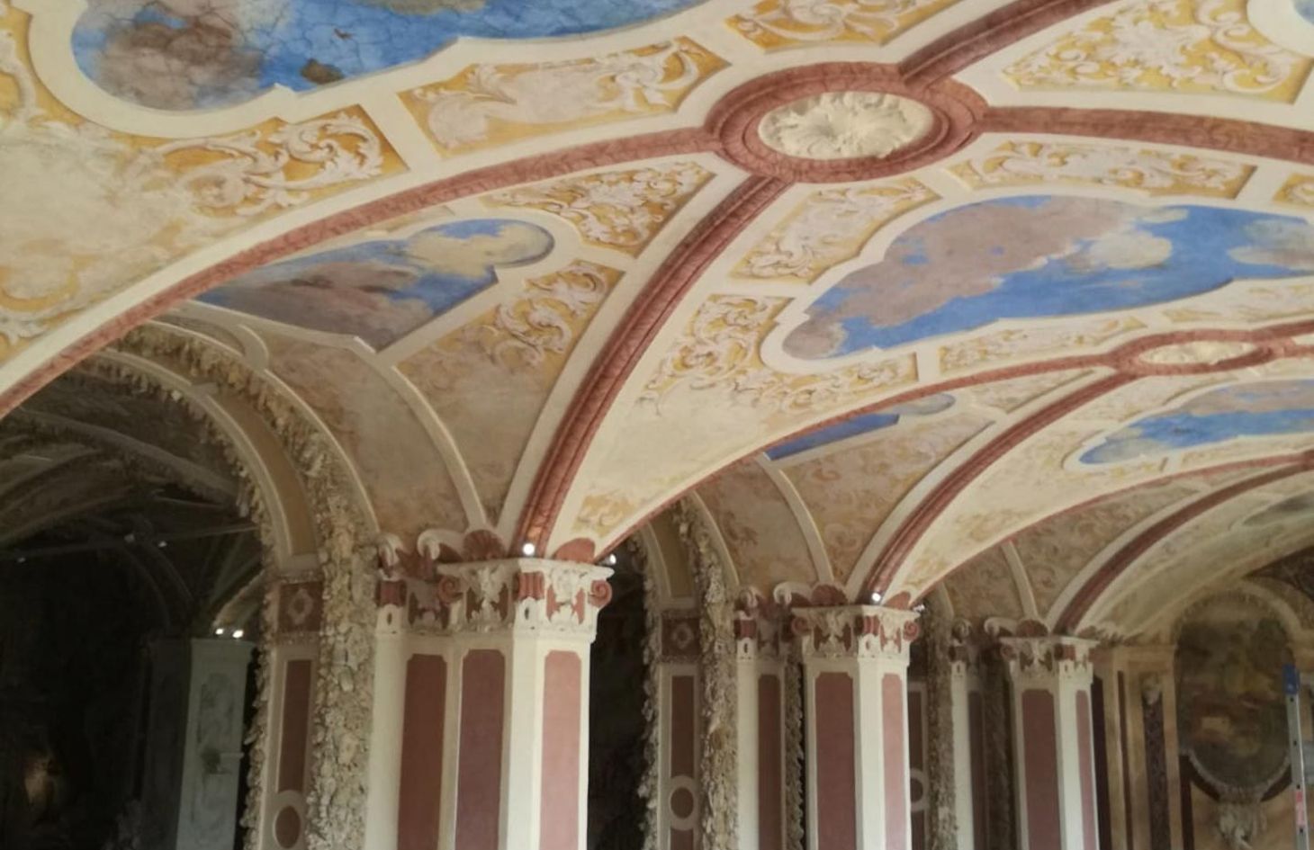 Villa Salviati Grotta Ipogea